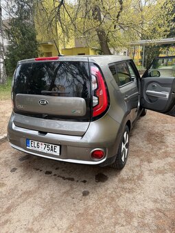 Kia Soul Ev - 8