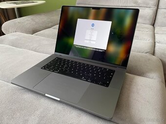 Apple MacBook Pro 16" M1 Pro 32GB v záruce - 8