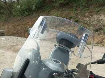 Suzuki DL 650 V-Strom - 8