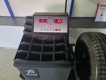 WEBER - VYVAŽOVAČKA + ZOUVAČKA s ramenem LIMITOVANÁ EDICE - 8