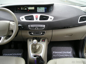 RENAULT SCÉNIC 1.9 DCi 96KW RV-2011-6 KVALT - 8