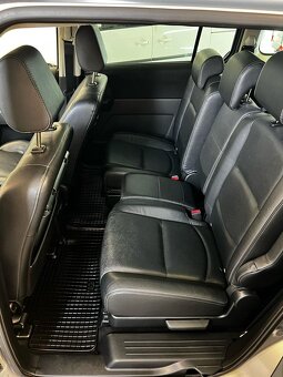Mazda 5, 2008, Diesel, 7 míst - 8