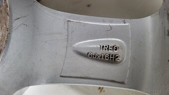 Alu kola 16" Dezent - 8
