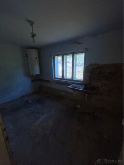 Prodám 100m2 rodinný dům s 382m2 zahradou v Ohnišově - 8