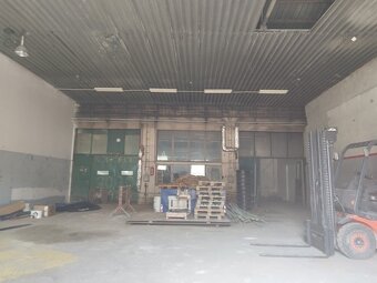 Pronájem skladových a výrobních prostor 300 m2, ev.č. 00183 - 8