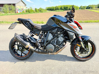 KTM 1290 DUKE R - 8