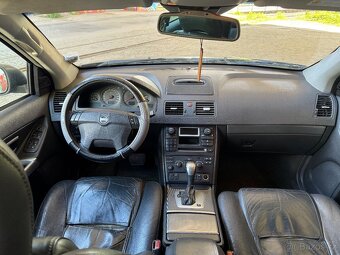 Volvo XC90 2.4 D5 - 8