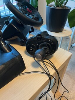 Herní volant Logitech G29 + řadící páka - 8