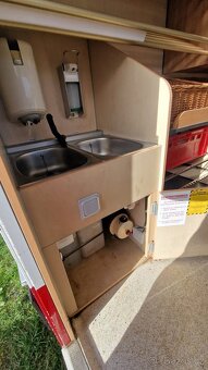Pojízdná prodejna, Foodtruck, dodávka - 8