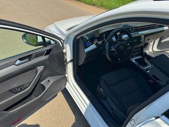 Volkswagen Passat b8 - 8