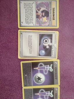 Pokémon karty první edice, pár karet je novějších - 8
