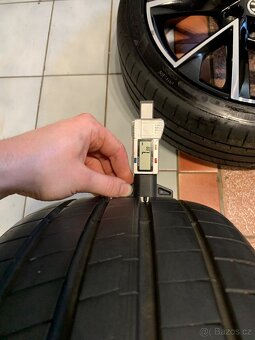 Alu kola Škoda R18 5X112 ZÁNOVNÍ LETNÍ PNEU 225/40 R18 VEGA - 8