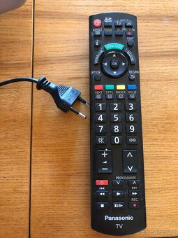 Panasonic TX-L32C10E - 8