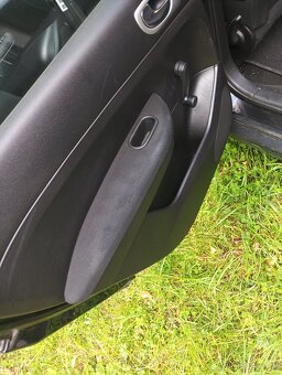 Peugeot 307 SW 1,6HDI 66KW ,PRAV.SERV - 8