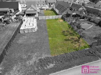 Prodej pozemku pro bydlení, 600 m² - Drnholec, ev.č. 00121 - 8