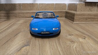 Model Mazda MX-5 NA 1:18 Otto Mobile - 8