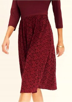 Krásné a elegantní šaty s krajkou 40/44 - 8