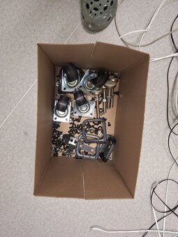 RACK 19" - Serverová skříň + teleskop. ližiny... - 8