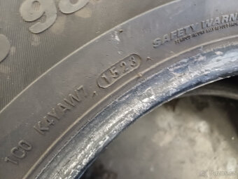 Zimní pneu Kumho 215/65/16 98T - 8