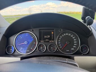 Touareg 3.0Tdi vzduch nez. Topení automat - 8