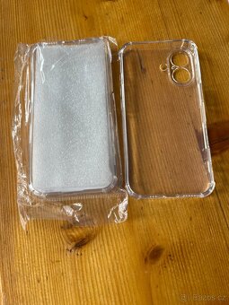 iPhone 16 - 8