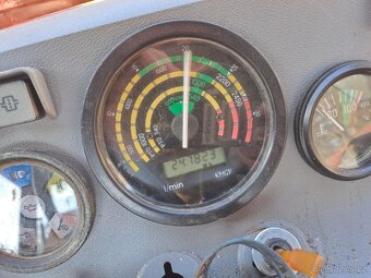 Traktor ZETOR 7201 - 8