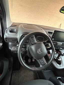 Citroen Berlingo XL 1,5 BlueHDi r.v. 2019 - 8