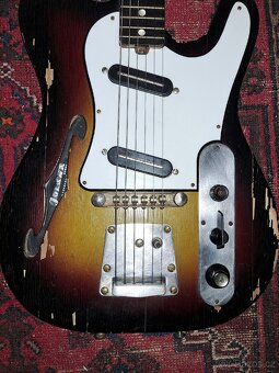 Jolana Iris - 8