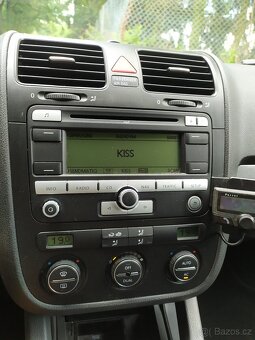 VW Golf 1,9 Tdi 77 kW combi - 8