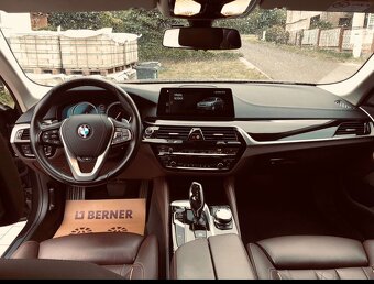 BMW 530XD LUXURY, 60 000 KM, 1. MAJITEL - 8