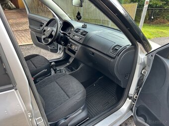 Fabia 2 kombi 1.2tsi klimatronik alu tempomat edice family - 8