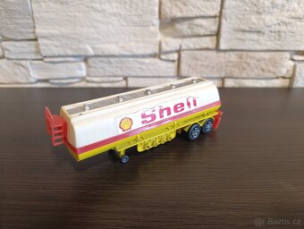 Playart a Yatming modely - osobní nákladní auta - Hong Kong. - 8