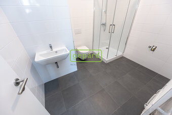 Prodej bytu 2+kk, 59,7m2, parkovací stání, sklepní kóje v pr - 8