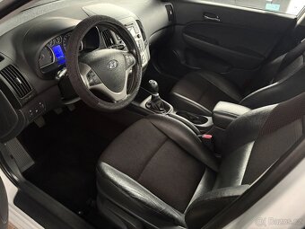 Hyundai i30 1.4i 80KW Blue Drive, Senzory, Výhřev, Tempomat - 8