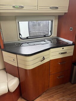 Prodám dvouosý karavan Knaus Tabbert Puccini - 8