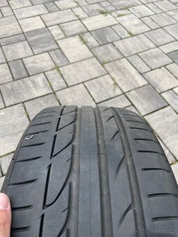 Letní pneu Bridgestone 235/45/R19 - 8
