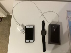 iPhone 8 64 GB + Apple Watch  Series 3 - 8