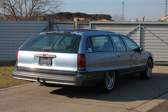 1992 Oldsmobile Custom Cruiser 5.0 V8 - 8