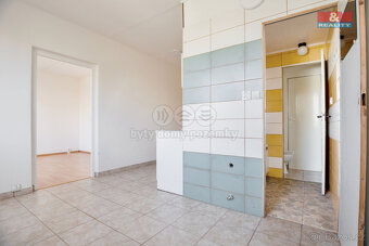 Prodej bytu 3+1, 63 m², DV, Chomutov, ul. Borová - 8