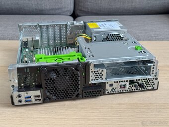 Fujitsu Esprimo D556/2 - i3-6100, 8GB RAM, 256GB SSD, HD530 - 8