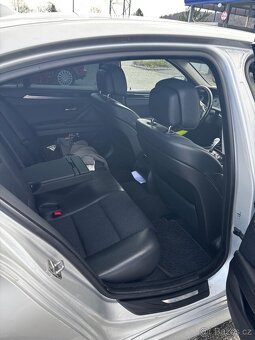 BMW 5 F10 535I - 8