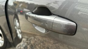 Renault Scénic 1.6tdci 96kW DPH,7mist - 8