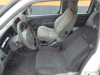 Nissan Double Cab 2.5 TD 4x4 redukce tažné 3T ČR - 8