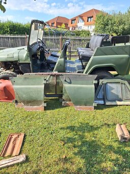 Uaz 469 - 8