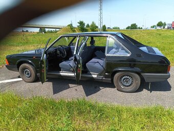 TATRA 613 - 8