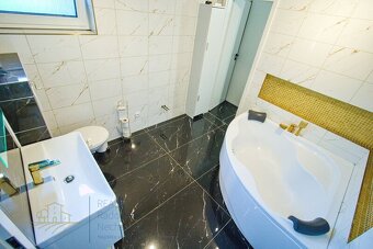 Prodej novostavby rodinného domu 90 m², pozemek 1140 m² Semi - 8