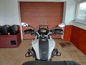 Benelli trk 502 X - 8