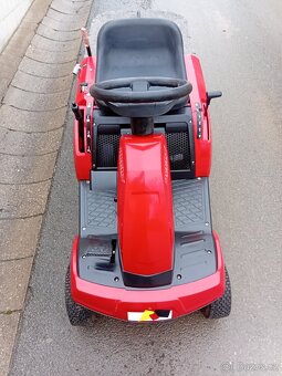 Prodám zahradní traktor Rider Hecht - 8