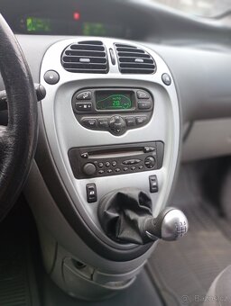 Citroen Xsara Picasso 1.6 HDI 80kw - 8