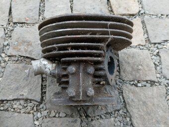 Jawa 250 přírubová motor - 8